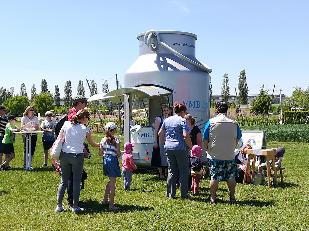 VMB-Aktion zum Tag der Milch - Landesgartenschau Ingolstadt 2021